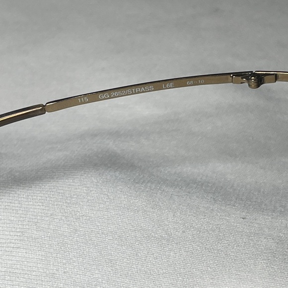 Vintage GUCCI RHINESTONE SUNGLASSES - Picture 4 of 5